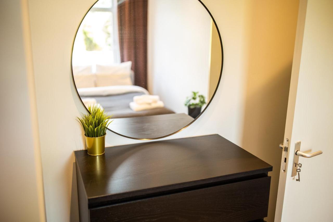 Quality 2 Bedroom Serviced Apartment 72M2 -Vp2A- Rotterdam Luaran gambar